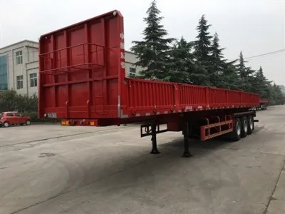 Три-Аклес Полуприколица с равном платформом Кипер